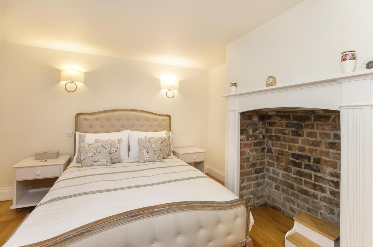 The Garden Square - Unique Luxury In Historic Garden Square - Ideal For 2 People